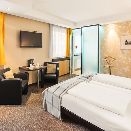 L'Escala Hotel Dreieich Eksteriør billede