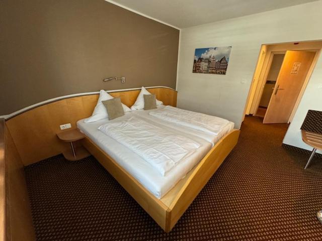 L'Escala Hotel Dreieich Eksteriør billede