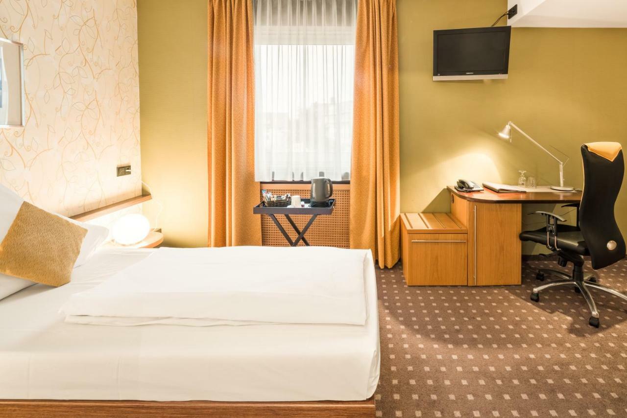 L'Escala Hotel Dreieich Eksteriør billede